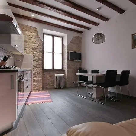 Apartman Arca